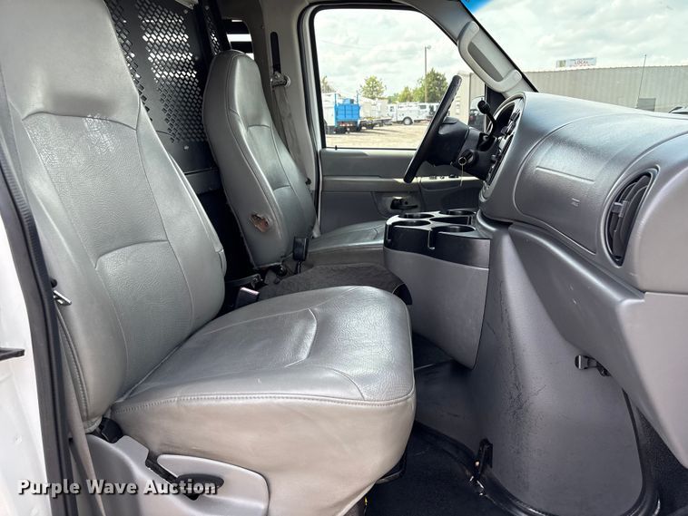 image for item EG9122 2008 Ford E150 handicap accessible prisoner transport van