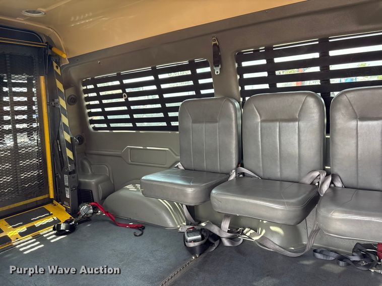 image for item EG9122 2008 Ford E150 handicap accessible prisoner transport van