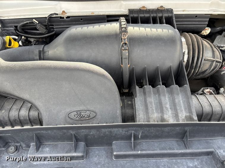 image for item EG9122 2008 Ford E150 handicap accessible prisoner transport van