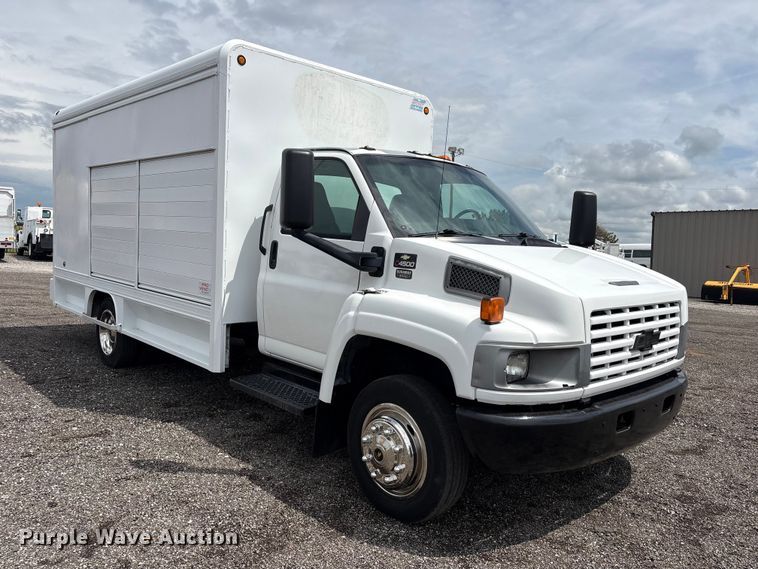 image for item EG9137 2007 Chevrolet C4500 box truck