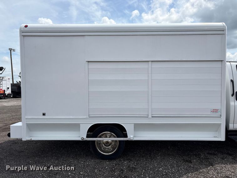 image for item EG9137 2007 Chevrolet C4500 box truck