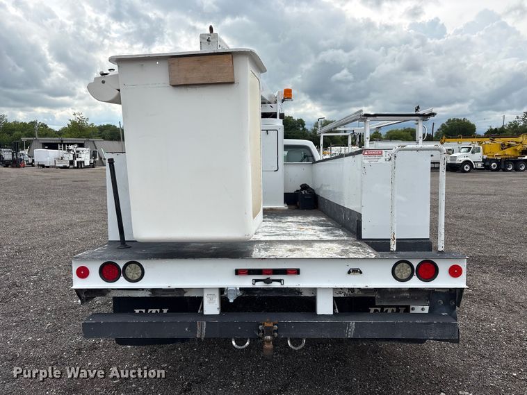 image for item EG9140 2012 Ford F450 Super Duty bucket truck