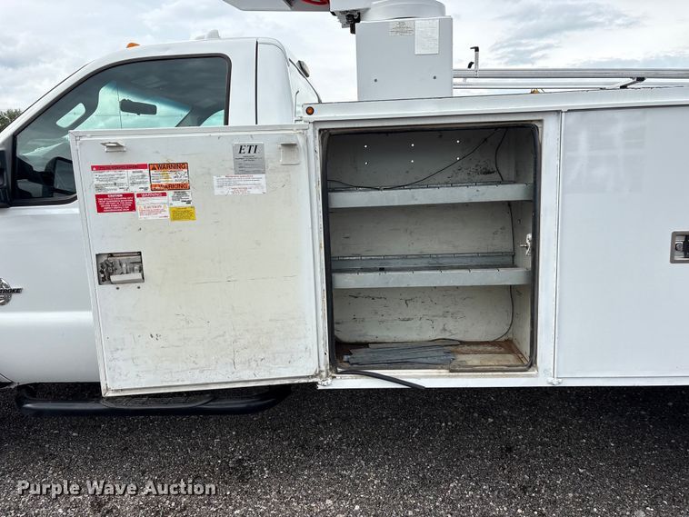 image for item EG9140 2012 Ford F450 Super Duty bucket truck