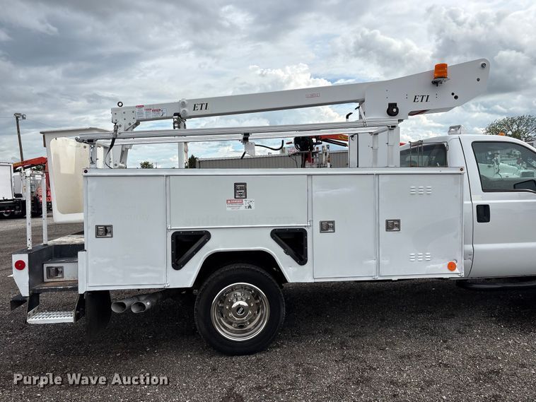 image for item EG9140 2012 Ford F450 Super Duty bucket truck
