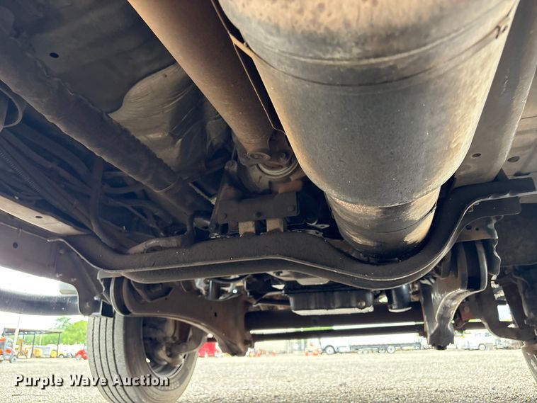 image for item EG9140 2012 Ford F450 Super Duty bucket truck
