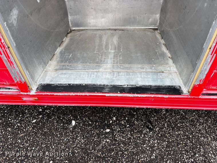 image for item EG9151 2012 Kenworth T370 delivery truck