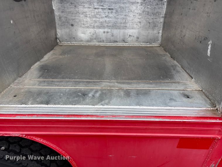 image for item EG9151 2012 Kenworth T370 delivery truck