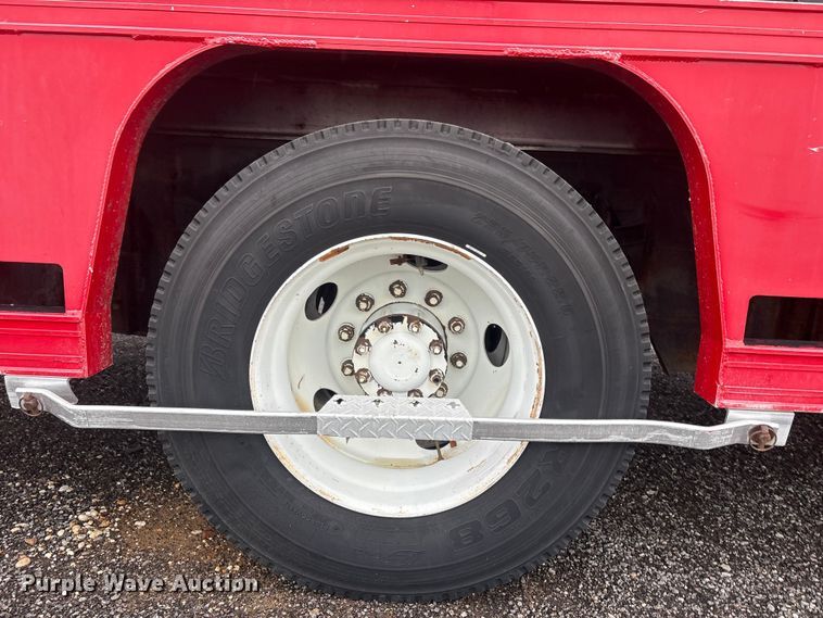 image for item EG9151 2012 Kenworth T370 delivery truck