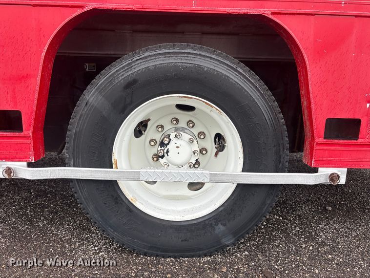 image for item EG9151 2012 Kenworth T370 delivery truck
