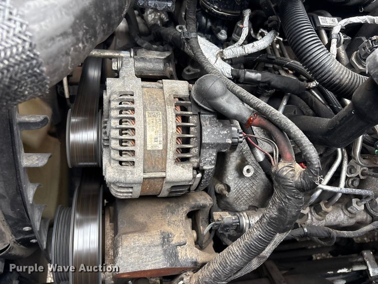 image for item EG9153 2016 Ford F650 Super Duty box truck