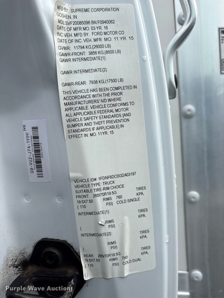 image for item EG9153 2016 Ford F650 Super Duty box truck