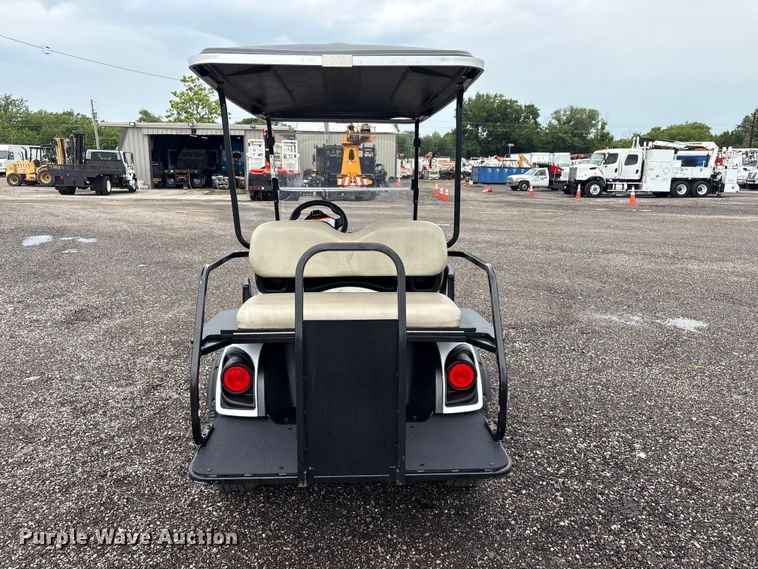 image for item EG9154 2021 Yamaha Drive 2 golf cart
