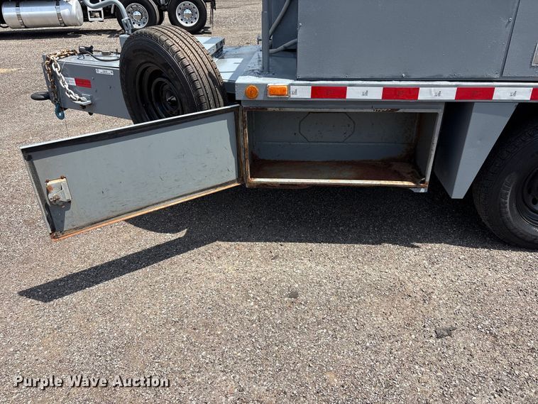 image for item EG9158 2002 Simplex loadbank trailer