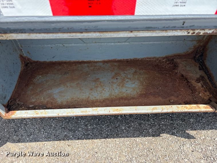 image for item EG9158 2002 Simplex loadbank trailer