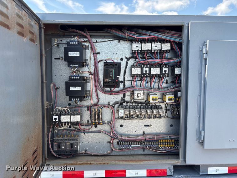 image for item EG9158 2002 Simplex loadbank trailer