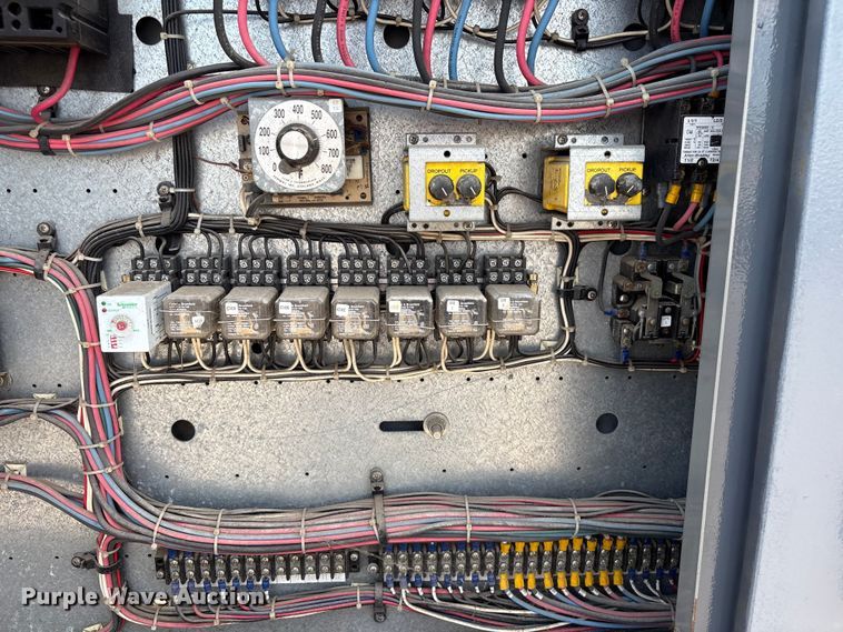image for item EG9158 2002 Simplex loadbank trailer