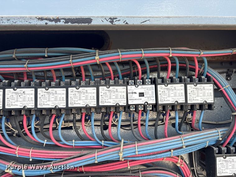 image for item EG9158 2002 Simplex loadbank trailer