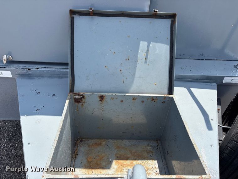 image for item EG9158 2002 Simplex loadbank trailer