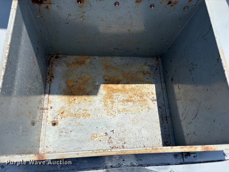 image for item EG9158 2002 Simplex loadbank trailer
