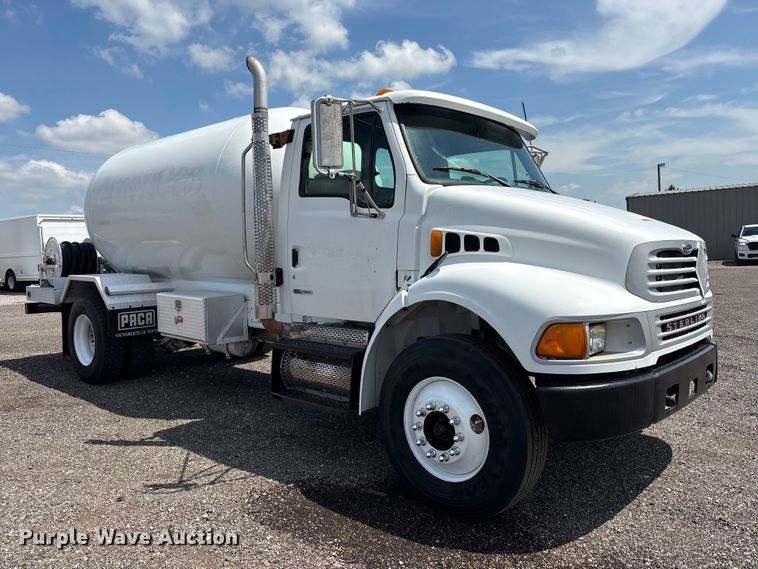 image for item EG9163 2009 Sterling Acterra propane delivery truck