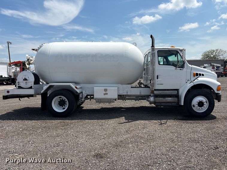 image for item EG9163 2009 Sterling Acterra propane delivery truck