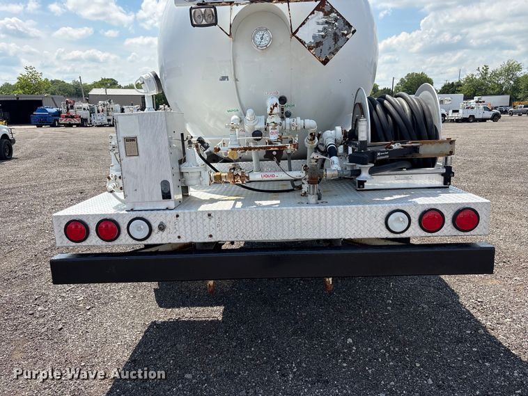 image for item EG9163 2009 Sterling Acterra propane delivery truck