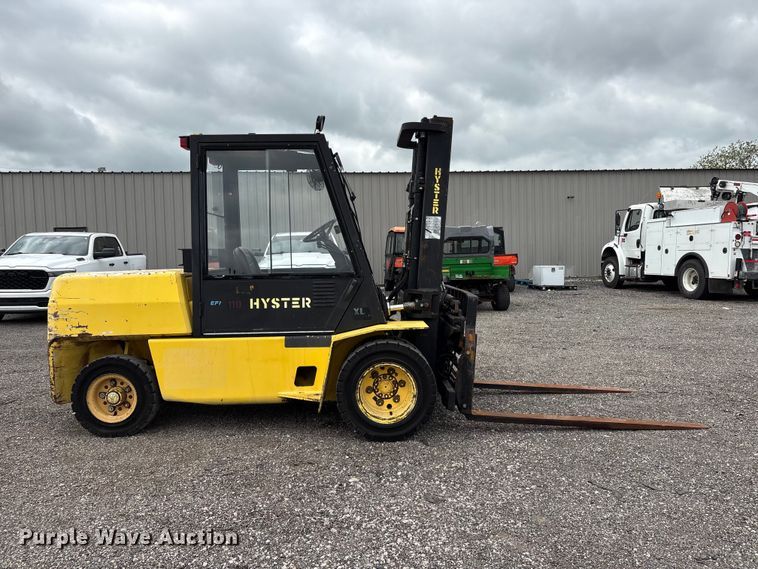image for item EG9170 2010 Hyster H110XL2 forklift