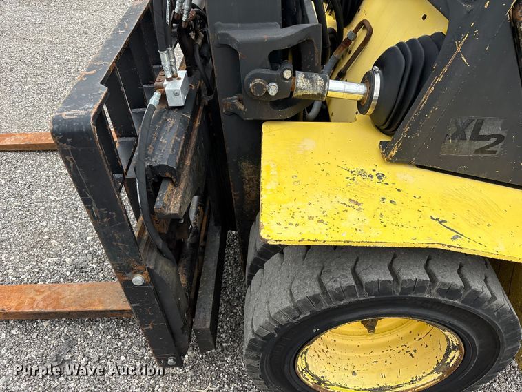 image for item EG9170 2010 Hyster H110XL2 forklift