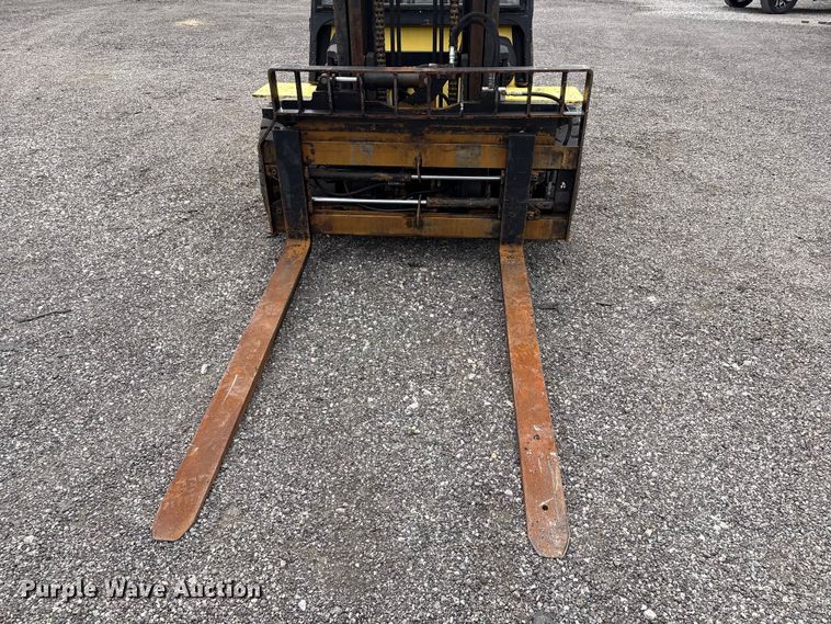 image for item EG9170 2010 Hyster H110XL2 forklift