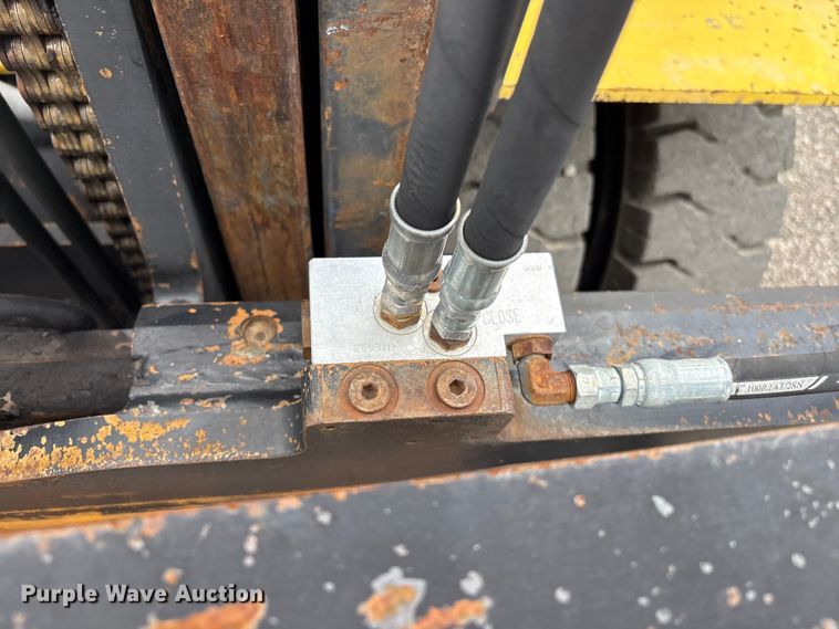 image for item EG9170 2010 Hyster H110XL2 forklift