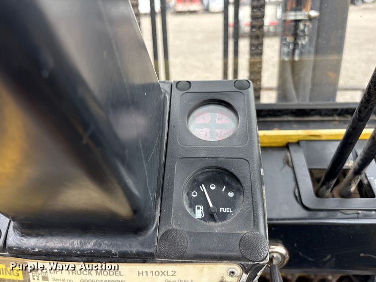 image for item EG9170 2010 Hyster H110XL2 forklift
