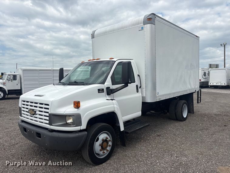 image for item EG9191 2006 Chevrolet C5500 box truck