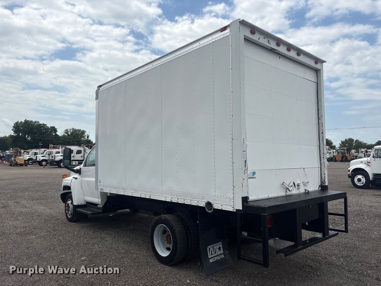 image for item EG9191 2006 Chevrolet C5500 box truck