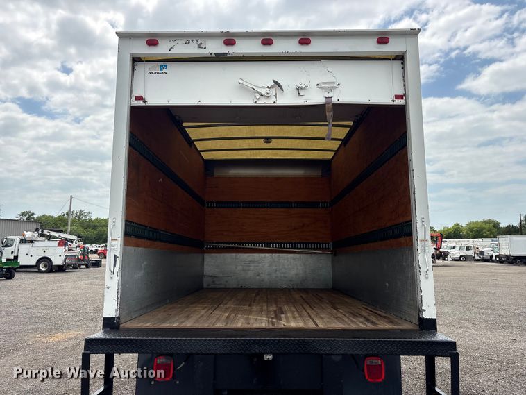 image for item EG9191 2006 Chevrolet C5500 box truck