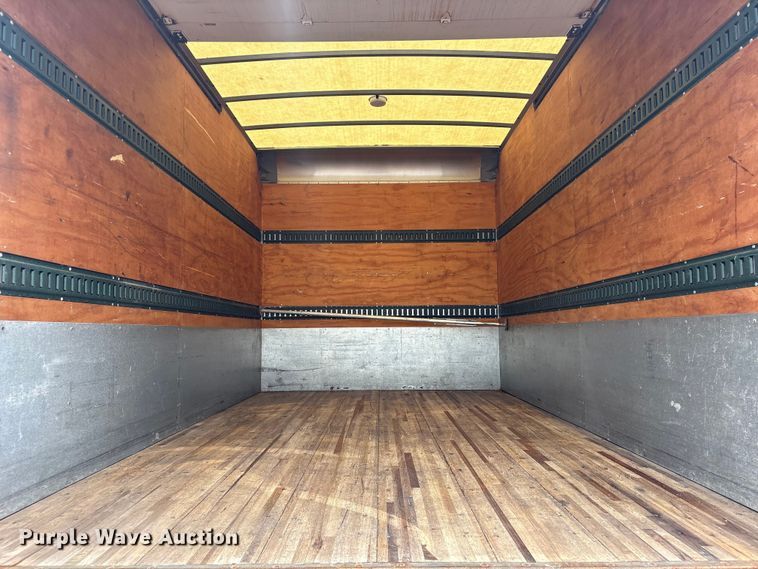 image for item EG9191 2006 Chevrolet C5500 box truck