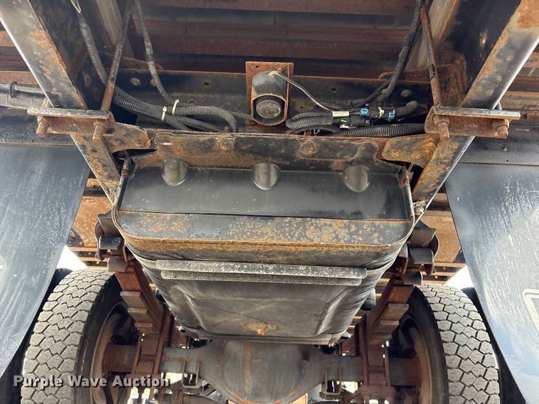 image for item EG9191 2006 Chevrolet C5500 box truck