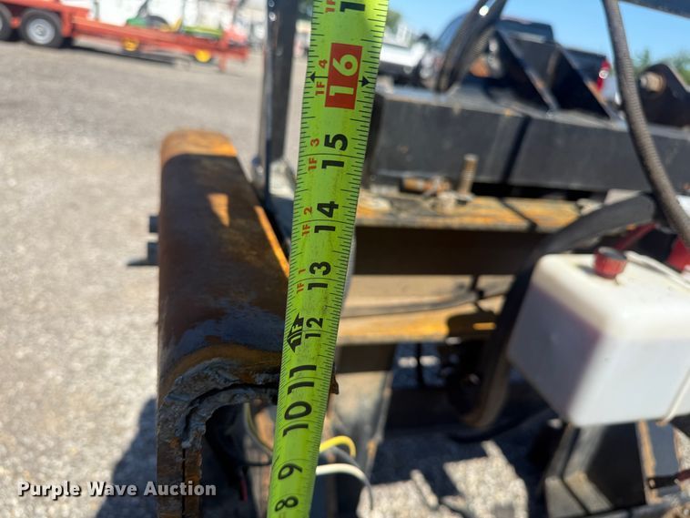 image for item EG9199 Henderson 10x42 STD snow plow