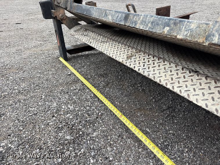 image for item EG9200 End gate lift