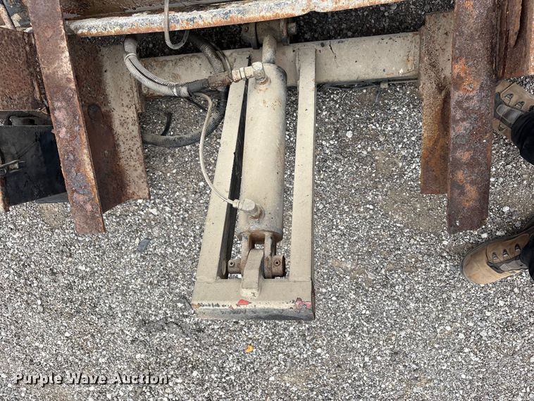 image for item EG9200 End gate lift