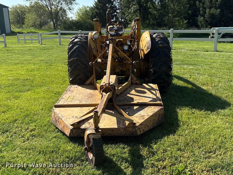image for item EI5844 John Deere 1010 tractor