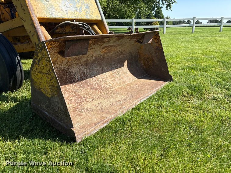image for item EI5844 John Deere 1010 tractor