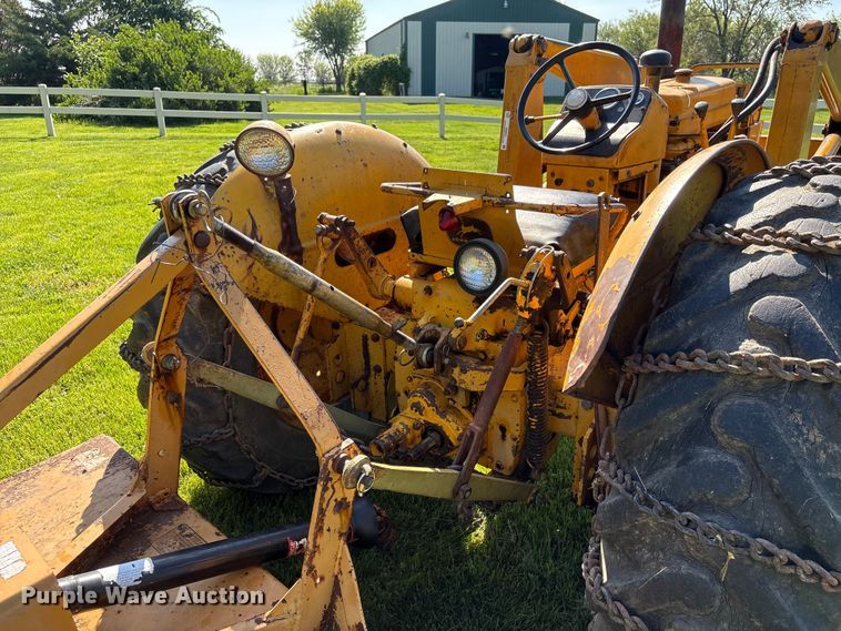 image for item EI5844 John Deere 1010 tractor