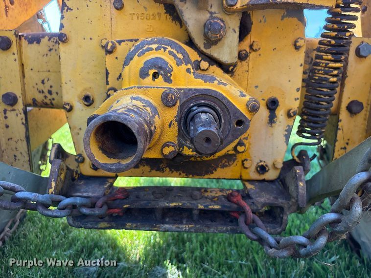 image for item EI5844 John Deere 1010 tractor