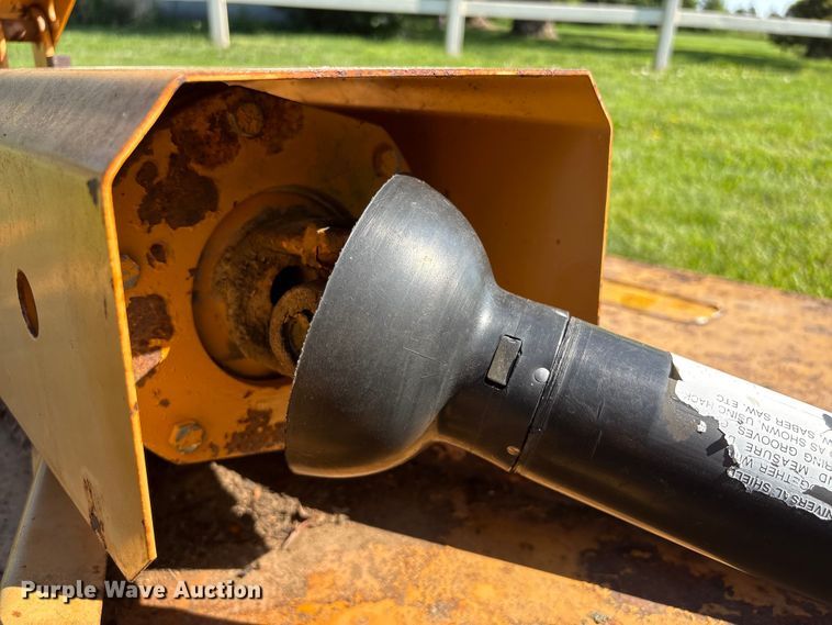 image for item EI5844 John Deere 1010 tractor