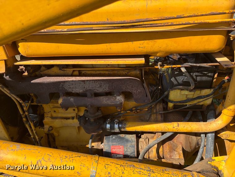 image for item EI5844 John Deere 1010 tractor