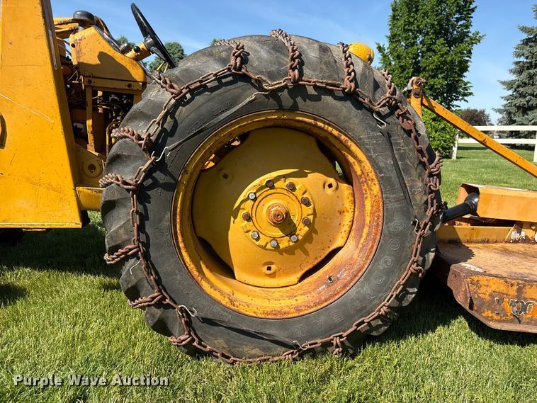 image for item EI5844 John Deere 1010 tractor