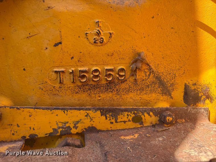 image for item EI5844 John Deere 1010 tractor