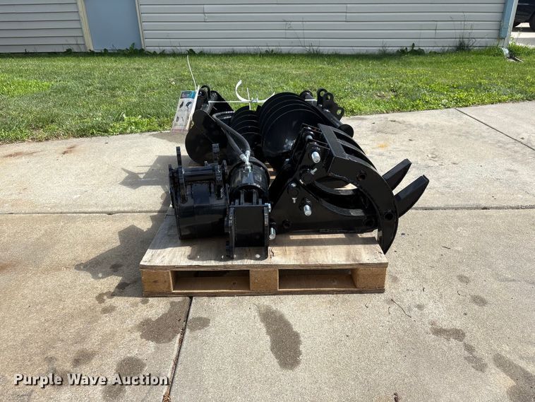 image for item EI5890 2026 AGT 12EX-ATA mini excavator attachments