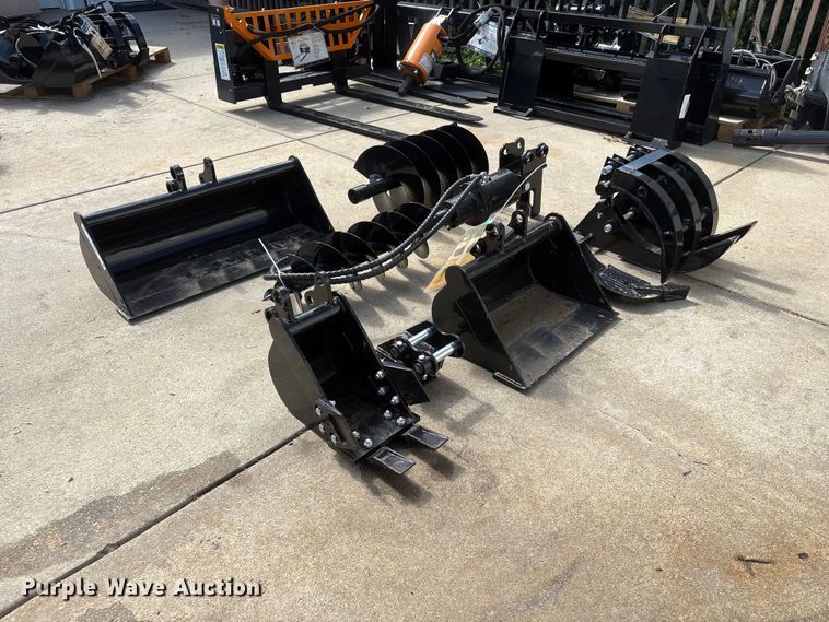image for item EI5890 2026 AGT 12EX-ATA mini excavator attachments