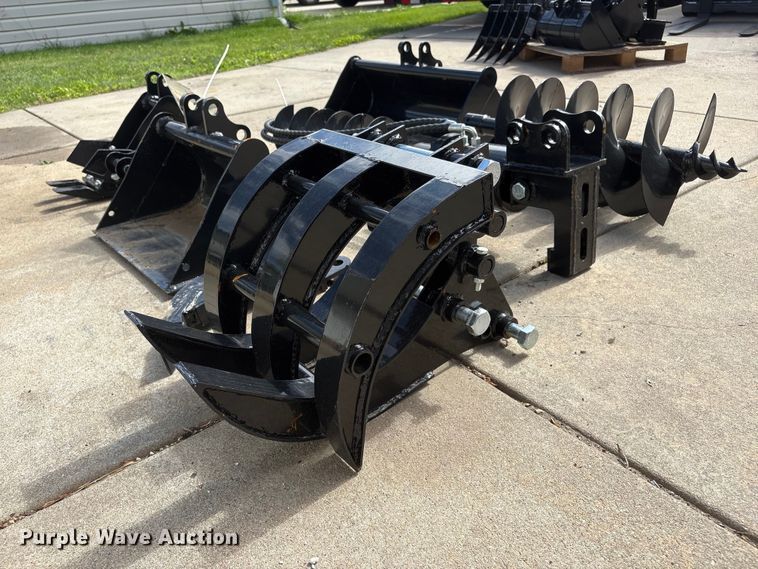 image for item EI5890 2026 AGT 12EX-ATA mini excavator attachments
